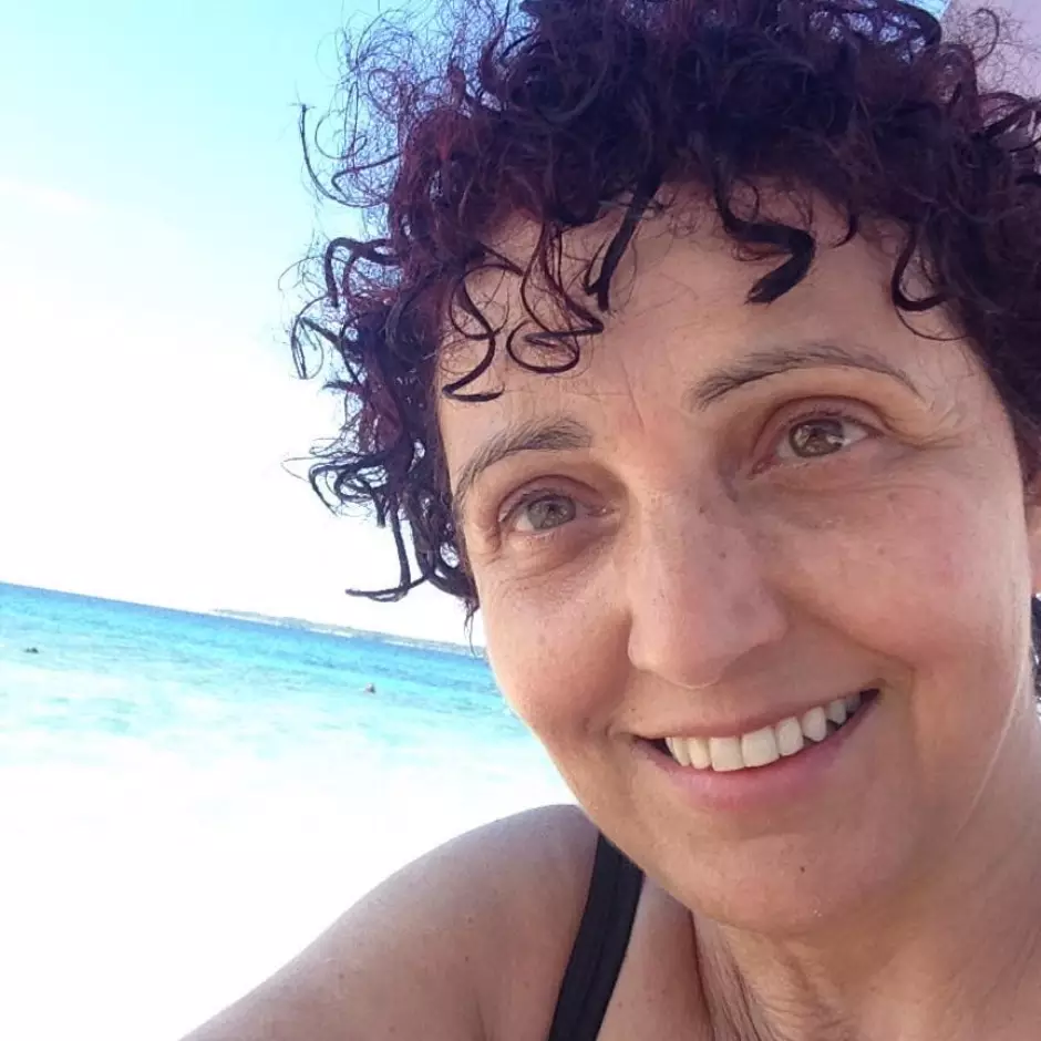 Deborah W. - Miami, FL